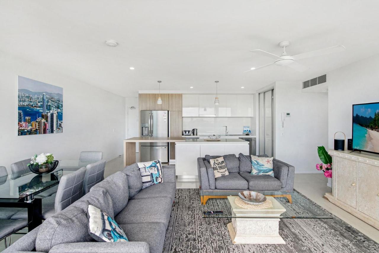 Modern Contemporary Southport Apartment - Coasthm Gold Coast Exterior foto